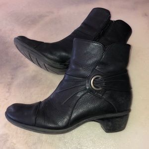 Clark Ankle Boot ➰size 9